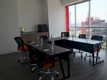 Tryp By Wyndham World Trade Center Area