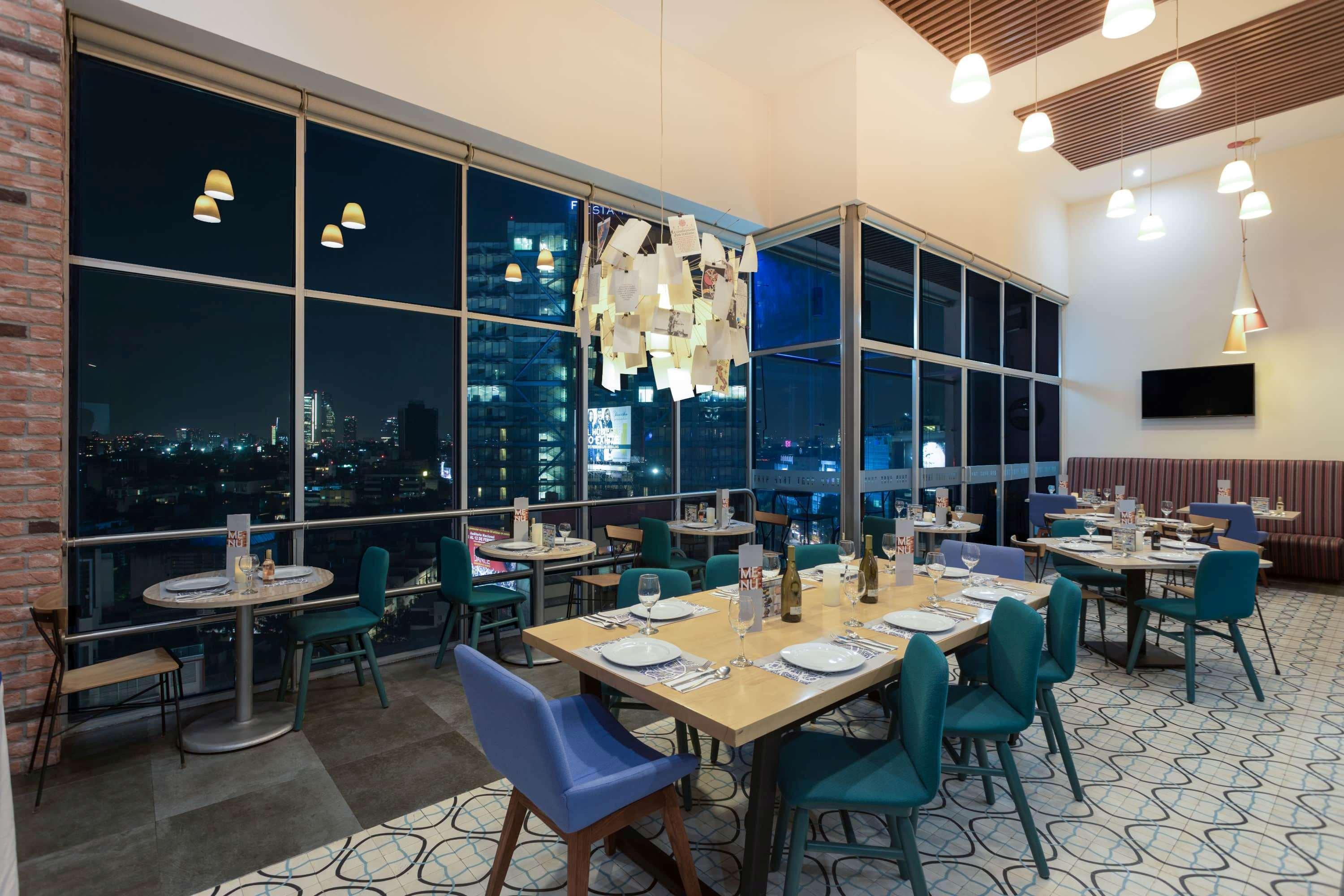 Tryp By Wyndham World Trade Center Area Hotel