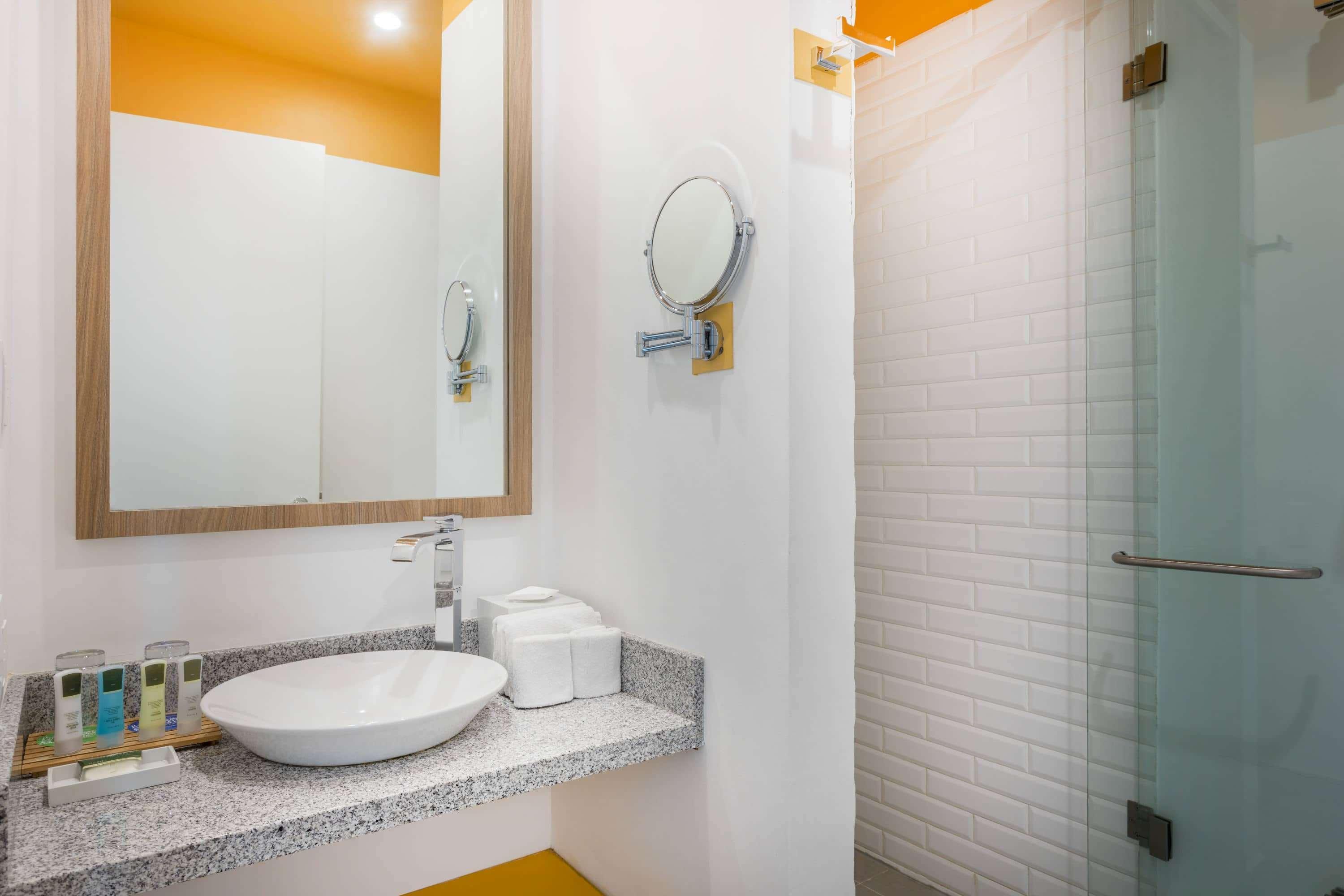 Tryp By Wyndham World Trade Center Area