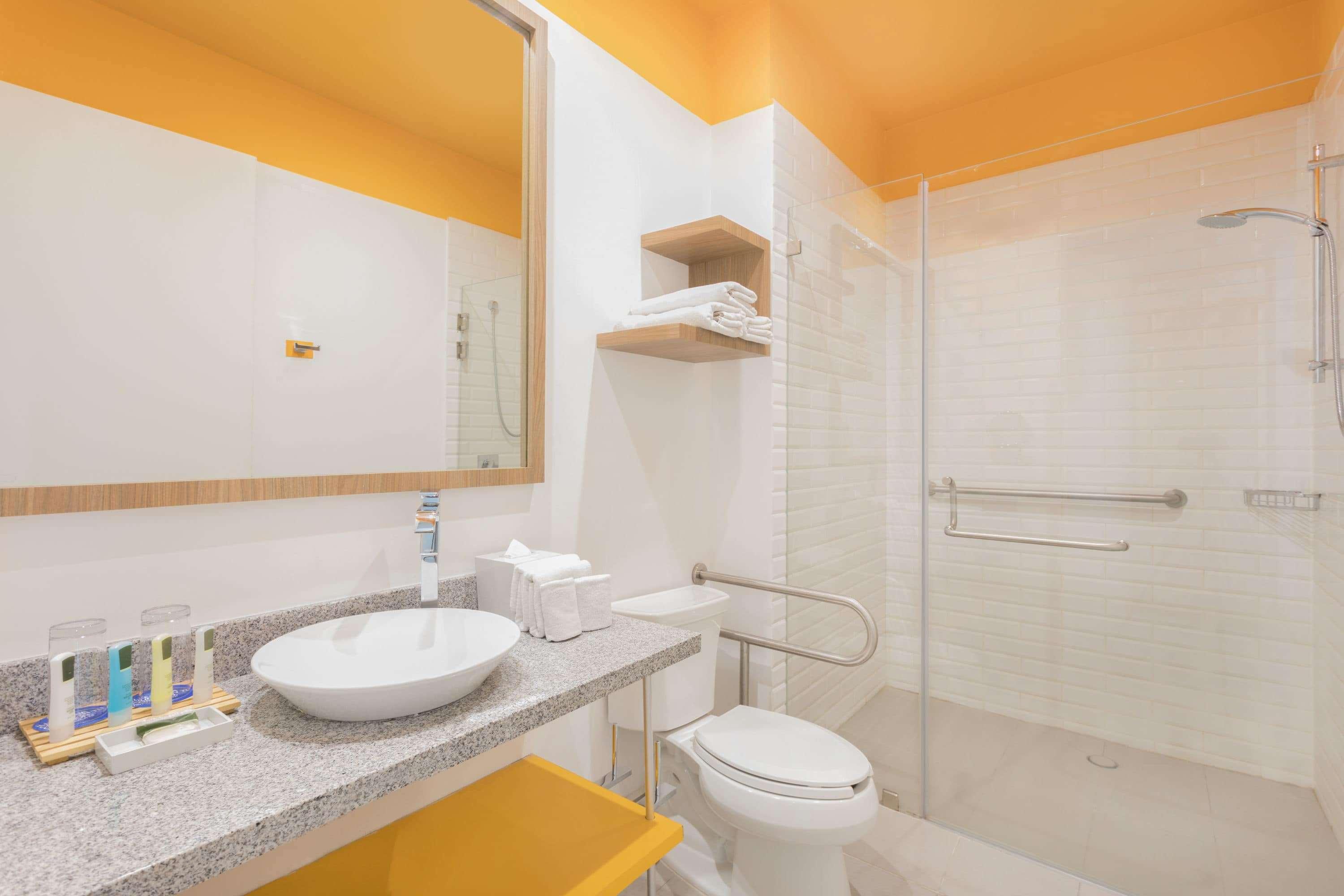 Tryp By Wyndham World Trade Center Area Hotel 4*