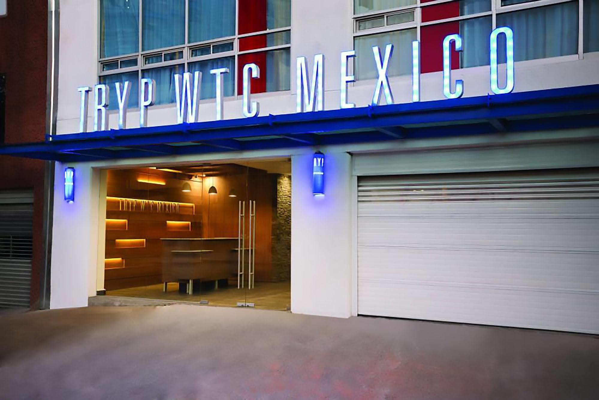 Tryp By Wyndham World Trade Center Area 4*